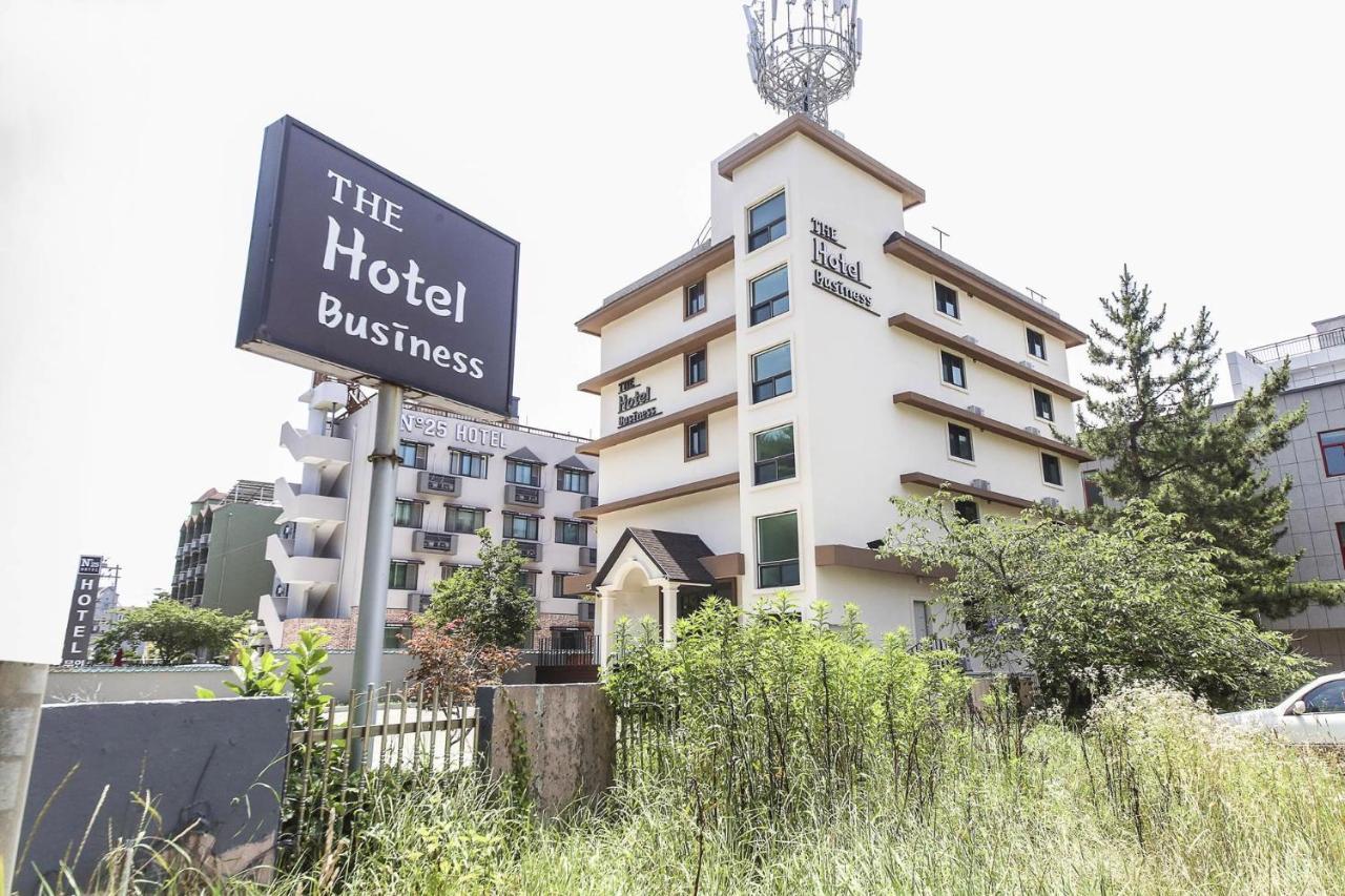גנגנאונג Gyeongpodae The Hotel Business מראה חיצוני תמונה